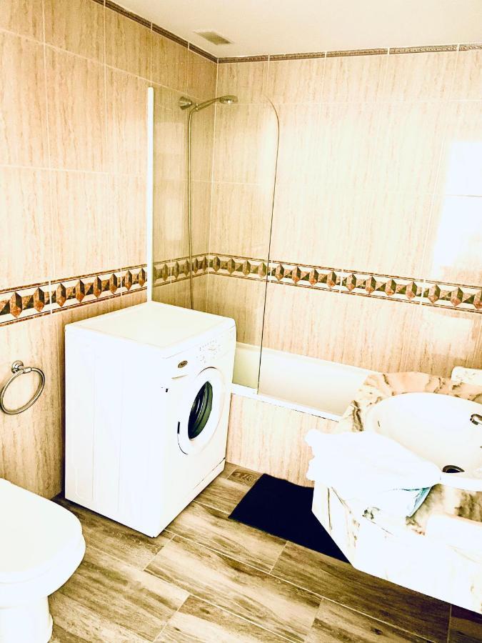 Spectacular Apartment With Amazing Sea Views! 贝纳尔马德纳 外观 照片
