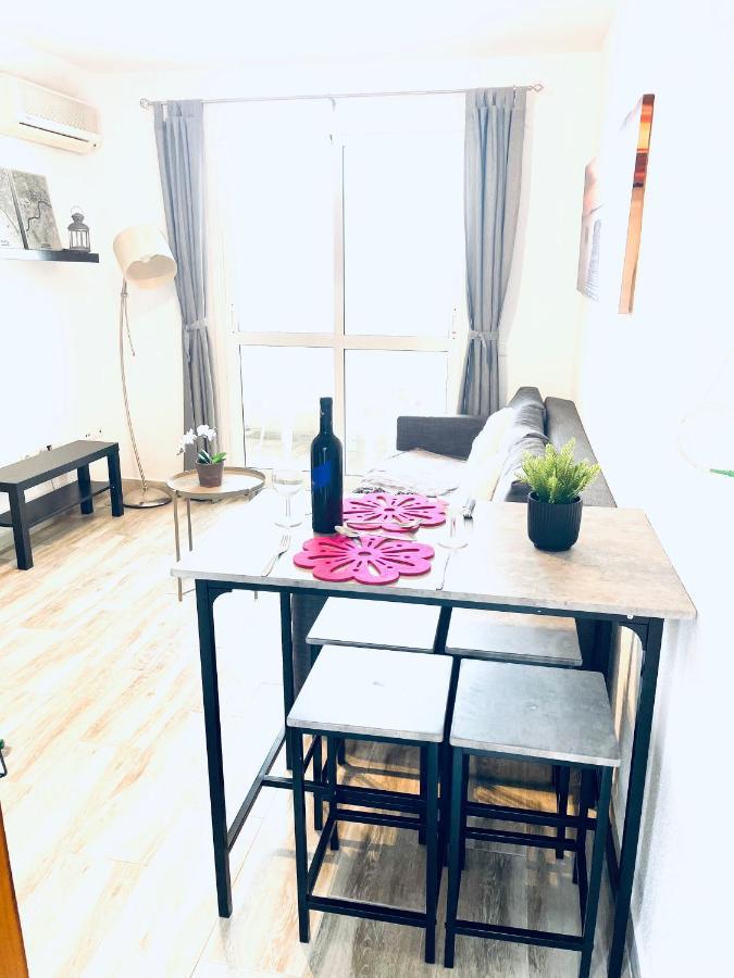 Spectacular Apartment With Amazing Sea Views! 贝纳尔马德纳 外观 照片